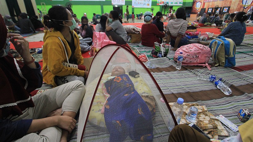 932 Jiwa Mengungsi akibat Kebakaran Kilang Minyak Indramayu 