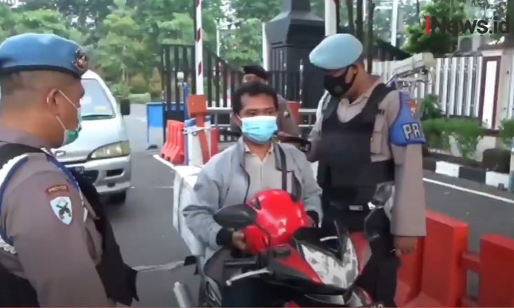 Mabes Polri Diserang, Polda Jatim Perketat Pengamanan Markas