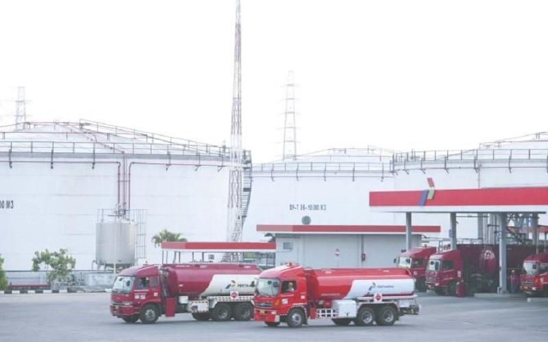 Bukan Cuma Plumpang, Berikut Daftar Depo Pertamina yang Mepet Permukiman