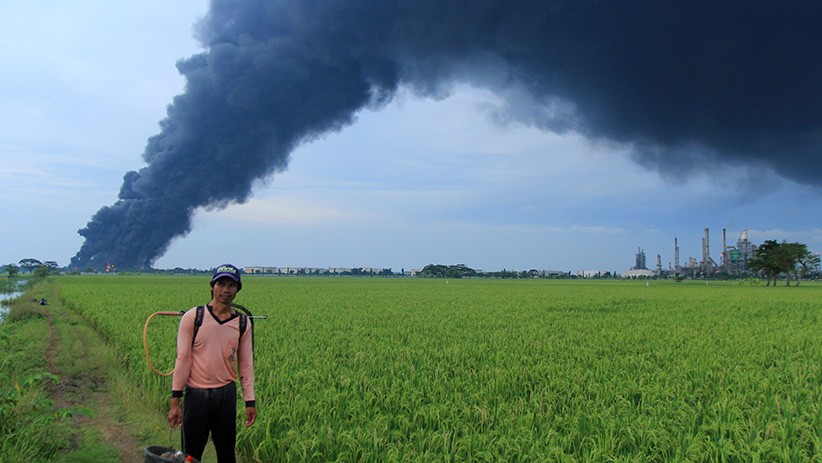 Pertamina Sudah Padamkan Api 3 Tangki Kilang Balongan