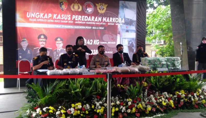 Dewa Ruci Bareskrim Gagalkan Peredaran 42,3 Kg Sabu dan 85.038 Ekstasi 