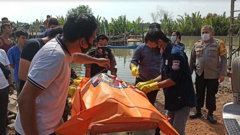 Penemuan Mayat Tanpa Identitas Mengapung di Sungai Gegerkan Warga Pangkalpinang