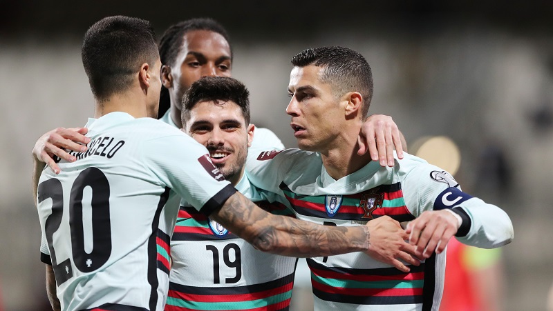Sempat Tertinggal, Cristiano Ronaldo Pimpin Portugal Comeback atas Luksemburg