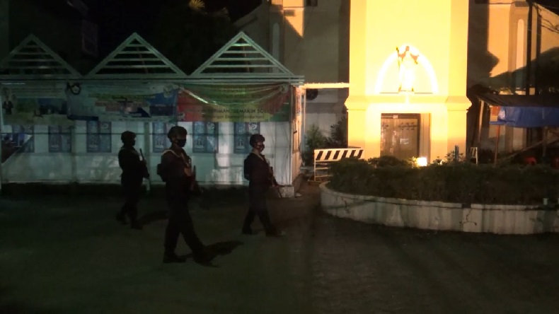 Panitia Paskah di Gereja Katedral Makassar Pastikan Rangkaian Ibadah Tetap Berjalan