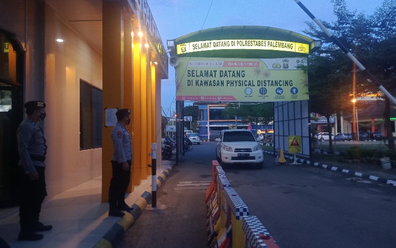 Antisipasi Serangan Teroris, Polrestabes Palembang Perketat Keamanan Markas 