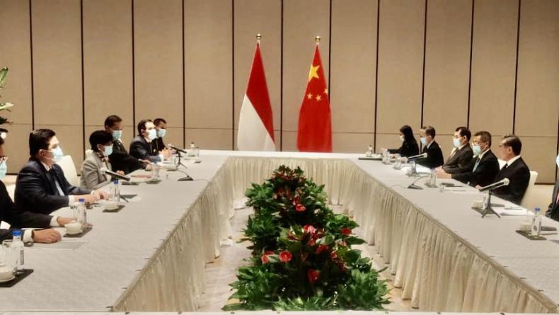 Erick Thohir Sebut China Akan Investasi Baterai Mobil Listrik Rp72 Triliun