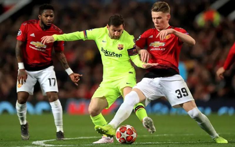 Sambil Tertawa, Scott McTominay Cerita Dituduh Bikin Lionel Messi Berdarah