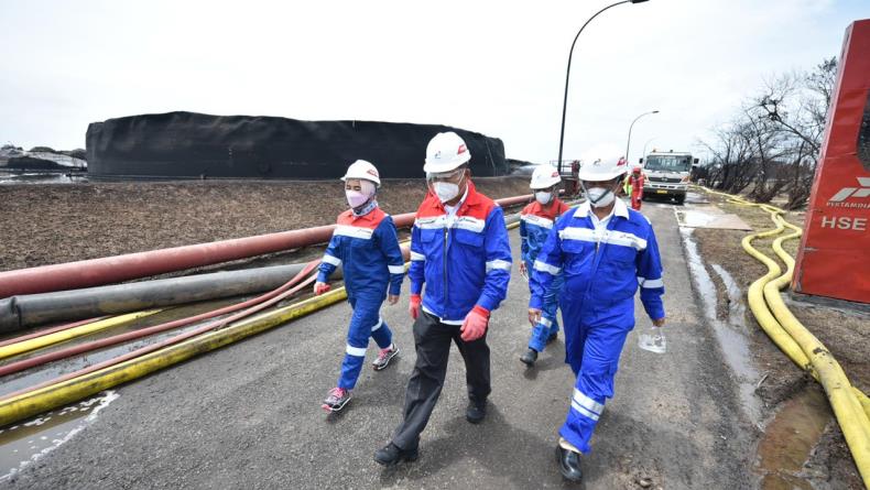 Kilang Balongan Terbakar, Menteri ESDM Minta Pertamina Amankan Pasokan BBM