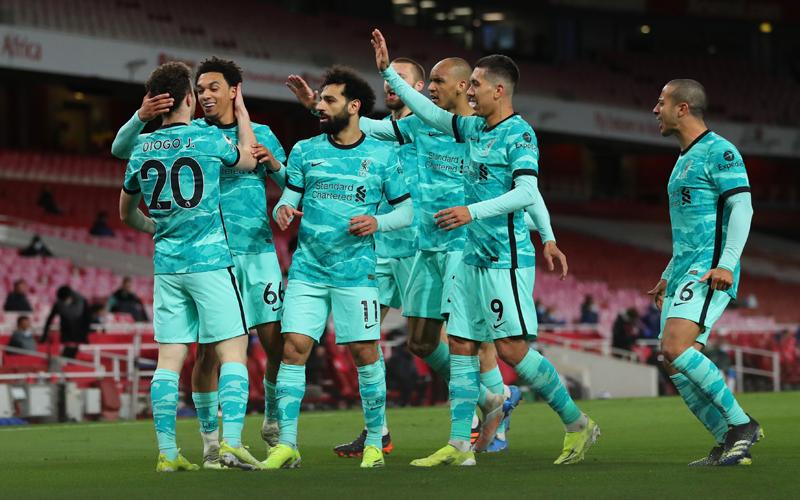 Hasil Lengkap Liga Inggris: Liverpool Bantai Arsenal, Chelsea Dipermalukan West Brom