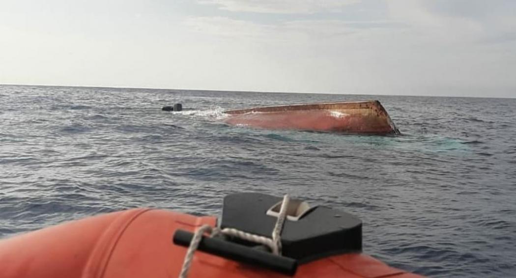 Penampakan Operasi SAR Kapal Tabrakan di Indramayu