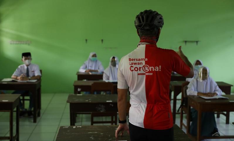 Ganjar Bolehkan Sekolah di Jateng Gelar Pembelajaran Tatap Muka, Ini Syaratnya