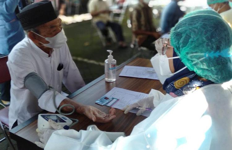 400 Calon Jemaah Haji Lansia Asal Bantul Divaksin Covid-19
