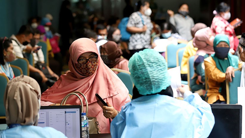 Hari Pertama Puasa, 2.500 Guru di Kota Tangerang Disuntik Vaksin Covid-19