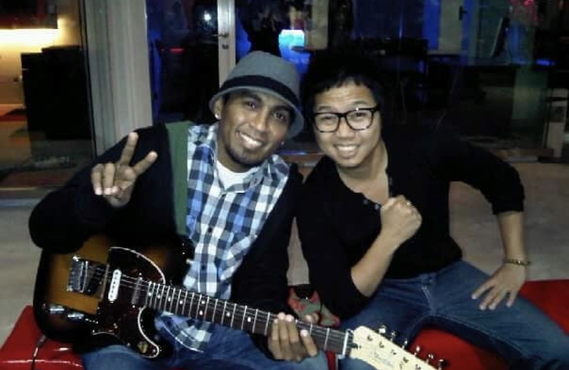 Mata Berkaca-Kaca Ingat Glenn Fredly, Sandhy Sondoro: Dia Itu Seperti Adik Sendiri      