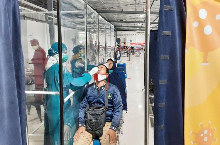 Mulai Besok Tarif Rapid Test Antigen Penumpang Kereta Api Turun