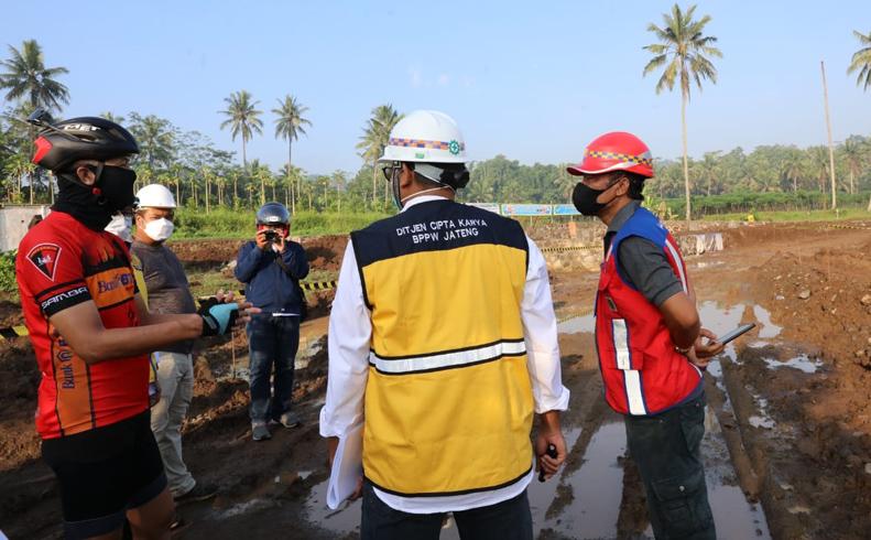 Begini Gaya Ganjar Jadi Mandor Pengembangan Borobudur, Temukan Persoalan Ini