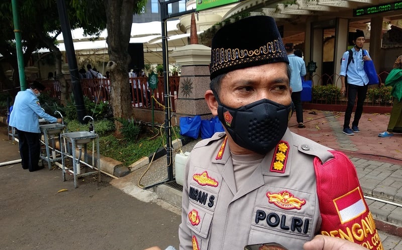 Penemuan Benda Bertuliskan FPI Munarman di Depok, Polisi Periksa 3 Saksi