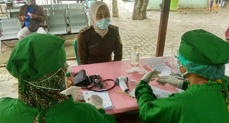 Vaksinasi Covid-19 di Rembang Lamban, Ini Penyebabnya