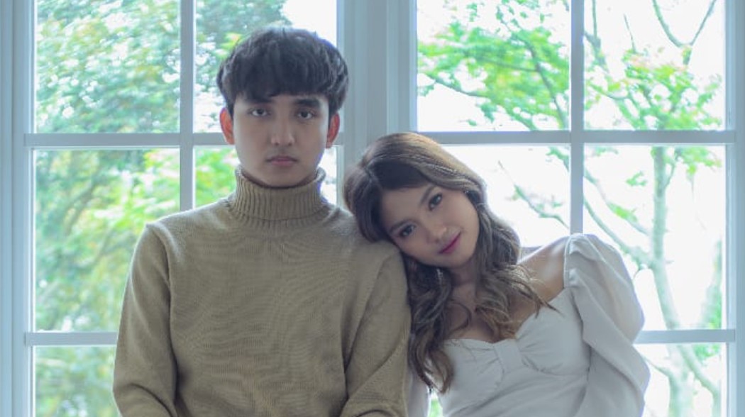 Mirriam Eka Kolaborasi Reza Darmawangsa di Single Raga & Hati