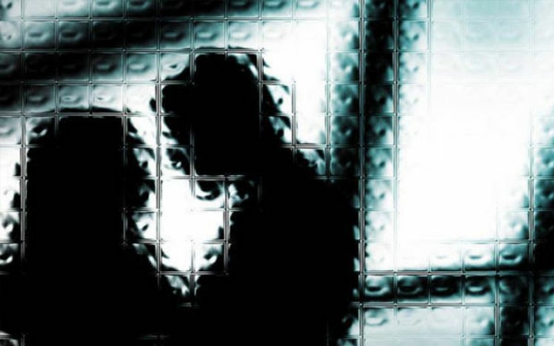 Pergoki Istri Berduaan dengan Pria Lain di Mobil, Pria Ini Lapor Polisi