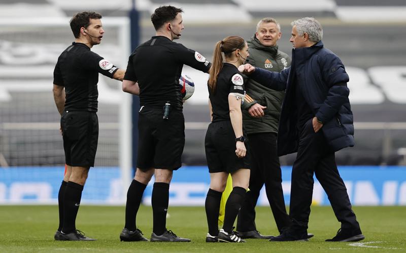 Duel Tottenham Vs MU Berakhir Panas, Solskjaer dan Mourinho Ribut usai Laga