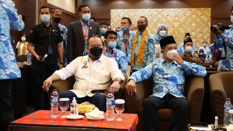 Ketua DPD RI Minta Pemerintah Tinjau kembali Rencana Kenaikan Listrik dan Gas