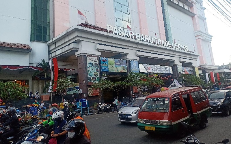 Omset Turun 90 Persen akibat Pandemi Covid, Pedagang Pasar Baru Bandung Menjerit