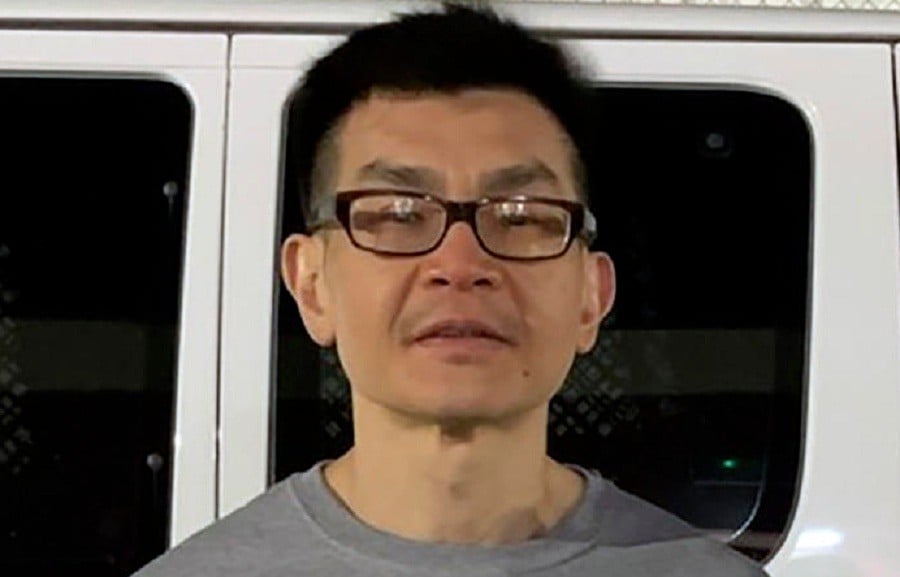 AS Deportasi Raja Pemalsu Anggur Rudy Kurniawan ke Indonesia