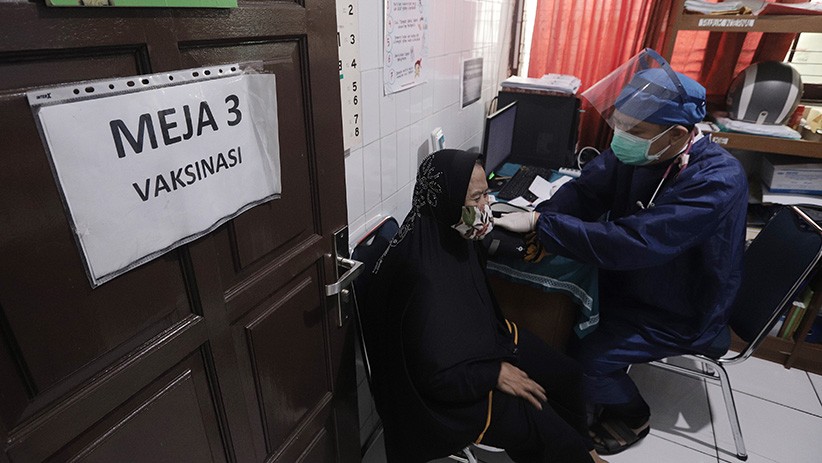 Vaksinasi Covid-19 untuk Lansia di Kalsel Rendah
