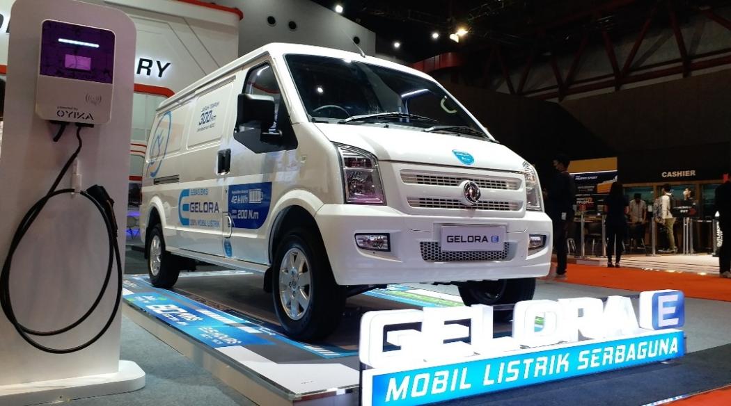 Diboyong ke IIMS, Mobil Listrik Van DFSK Gelora E Dibanderol mulai Rp480 Juta 