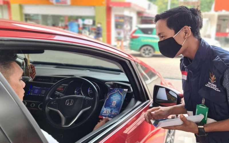  Pertamina-Baznas Salurkan Donasi Program Hemat BBM di Palembang 