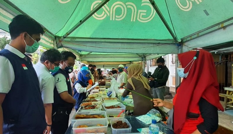Polisi Imbau Penjual Takjil Tak Berjualan di Sembarangan Tempat untuk Cegah Macet