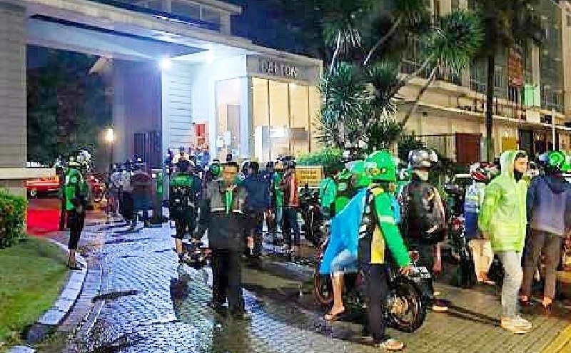 Ojol dan Pelanggan di Tangerang Bersitegang Gegara Uang Kembalian, Nyaris Picu Tawuran