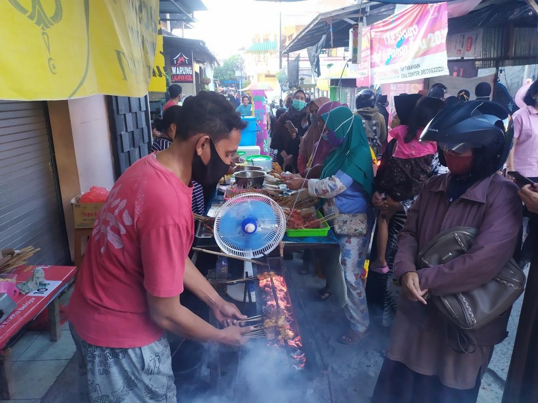 Sate Susu, Makanan Berbuka Puasa Khas Kampung Jawa di Denpasar