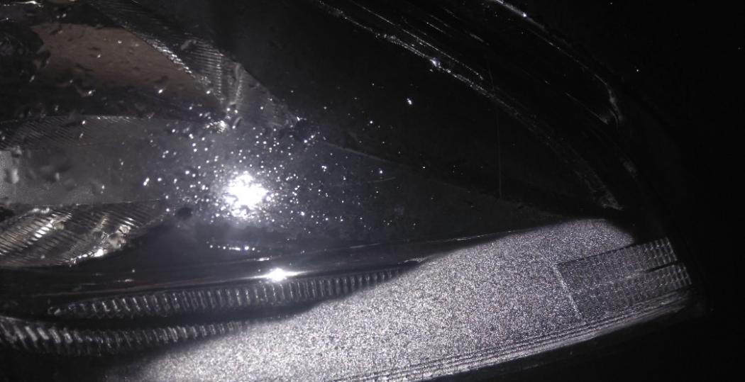 Bingung Kaca Lampu Mobil Kerap Berembun, Ini Penyebabnya
