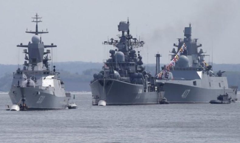 Rusia dan Ukraina Memanas, AS Larang Pesawat Komersial Lintasi Laut Hitam