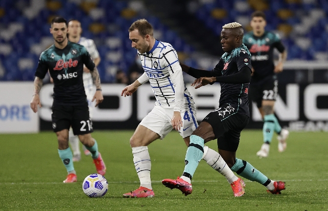 Inter Milan Diimbangi Napoli, Gol Christian Eriksen Selamatkan Nerazzuri