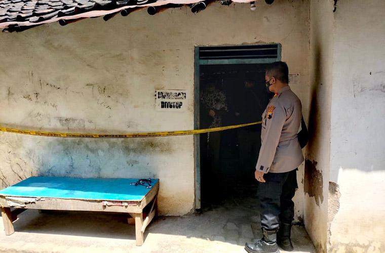 Warga Dorokandang Rembang Gempar, Pria Lansia Ditemukan Meninggal di Warung
