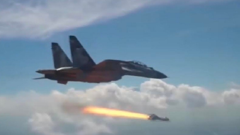 Disaksikan KSAU, Pesawat Tempur SU-30MK2 Sukses Lumpuhkan Lawan Gunakan Rudal Kh-29TE