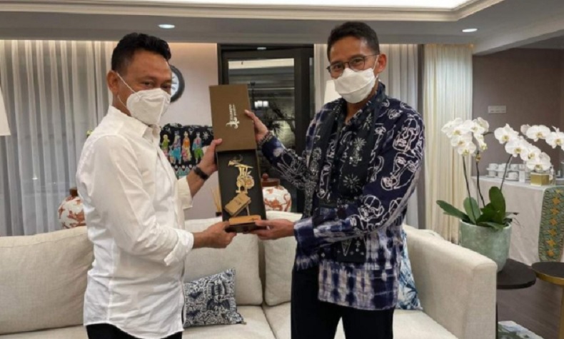 Bertemu Menparekraf Sandiaga Uno, Wali Kota Edi Rusdi Jelaskan Konsep Pariwisata Pontianak