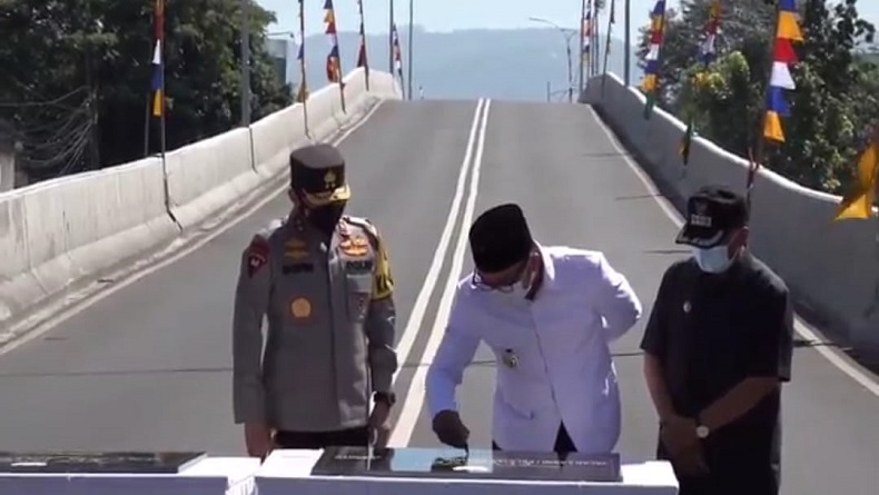 Seusai Diresmikan, Ridwan Kamil Serahkan 2 Flyover ke Pemkot Bandung
