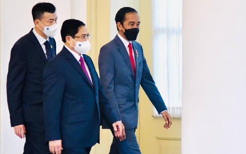 Jelang KTT ASEAN, Jokowi dan PM Vietnam Serukan Kesetaraan Akses Vaksin untuk Semua Negara