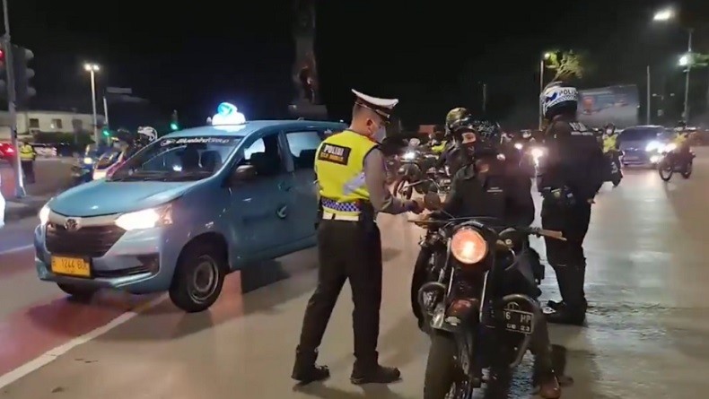 5 Berita Terpopuler Hari Ini: Polisi Akan Datangi Bengkel Motor Larang Pemasangan Knalpot Bising hingga Suku Paling Ditakuti di Dunia karena Ilmu Sihi