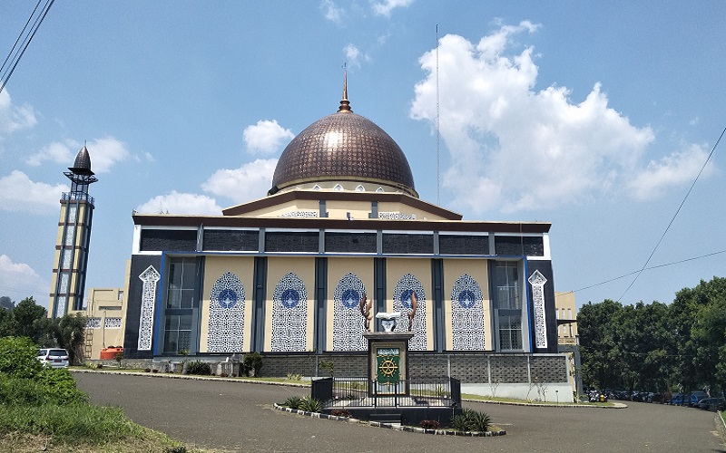 Selama Ramadan, Aktivitas Keagamaan di Masjid Ash Shiddiq Kompleks Pemda KBB Dikurangi 
