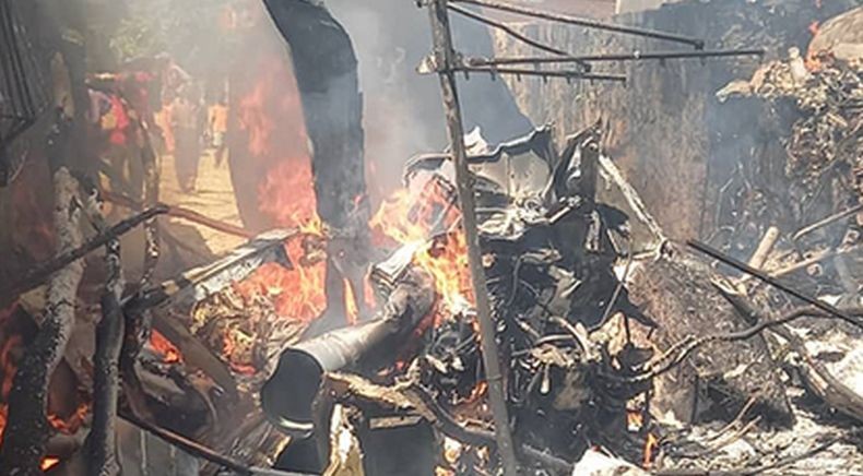 Helikopter Militer Jatuh saat Latihan Timpa Rumah Warga, 4 Orang Tewas