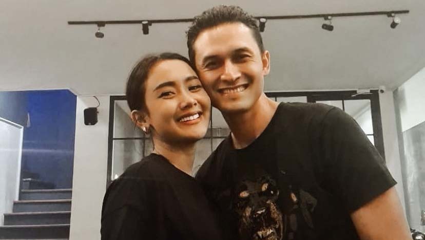 Heboh Cita Citata Pamer Foto Mesra Bareng Indra Bruggman, Pacaran?