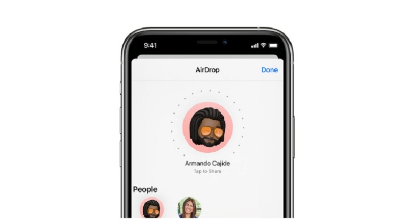  Peneliti Temukan AirDrop Bocorkan Nomor dan E-mail Pengguna