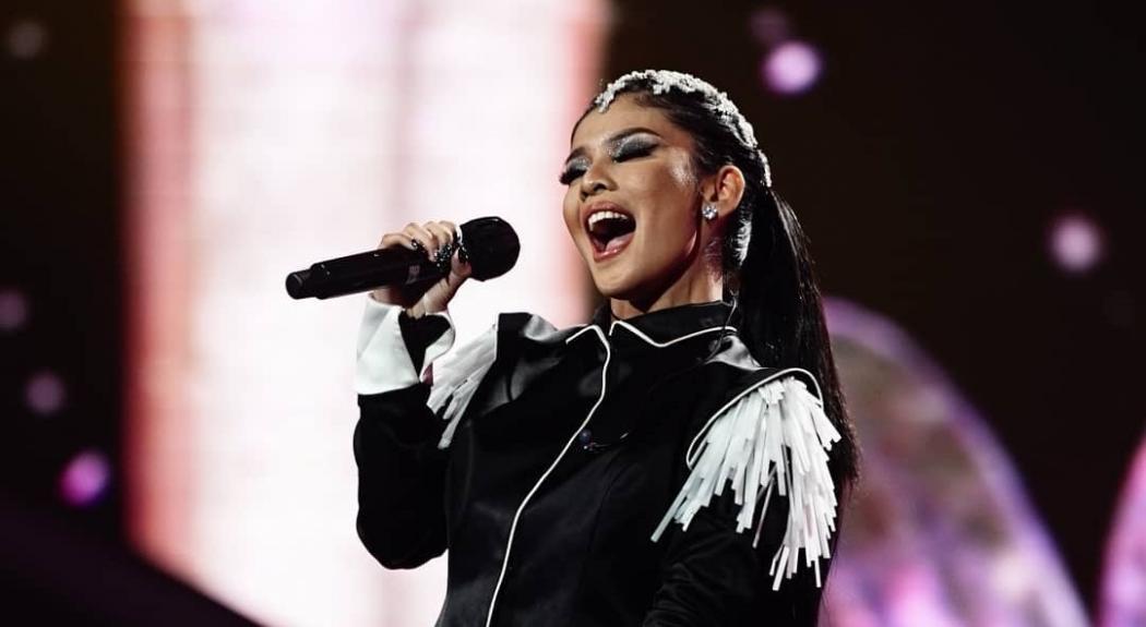 Rimar Callista Juara Indonesian Idol 2021, Kalahkan Mark Natama