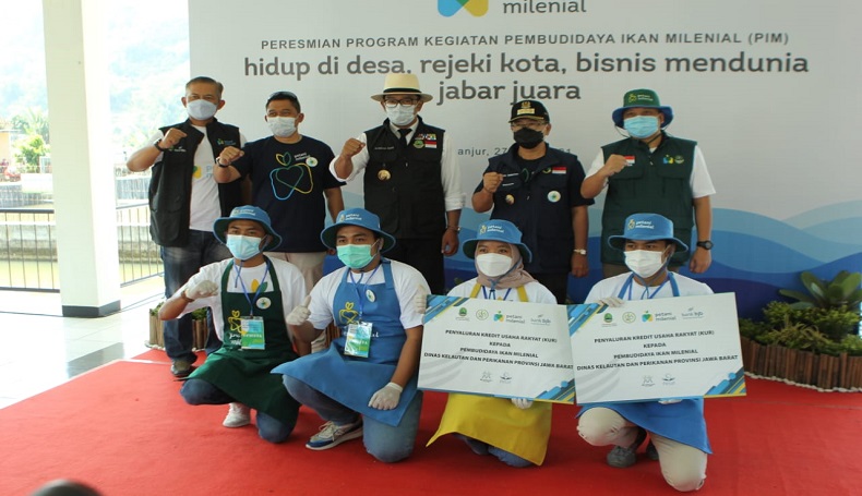 Disaksikan Ridwan Kamil, Agro Jabar Teken Kerja Sama Pembudidaya Ikan Milenial