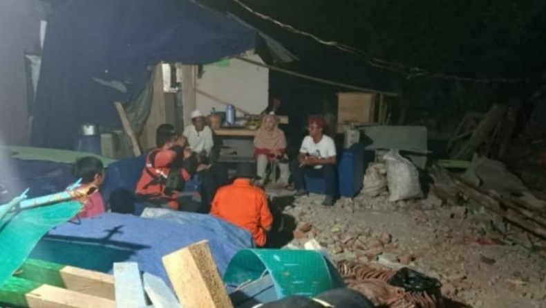 Dua Rumah Rusak Berat Akibat Gempa Bumi Magnitudo 5,6 di Sukabumi 